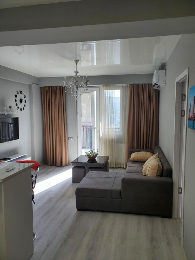 Cozy 1-Bedroom Unit In Tbilisi, With Amazing View Exterior foto